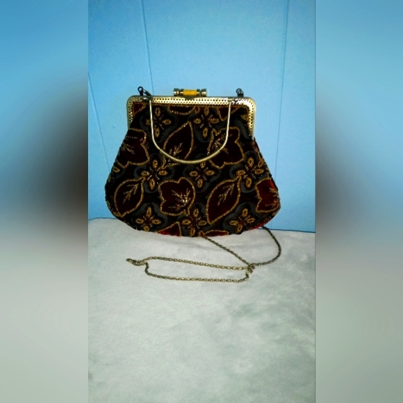 VINTAGE hand beaded clutch/crossbody bag - Picture 2 of 4